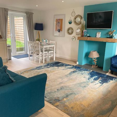 Villa The Bolt Hole Hythe Panoramic Coast And Sea Views Extérieur photo
