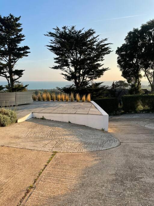 Villa The Bolt Hole Hythe Panoramic Coast And Sea Views Extérieur photo