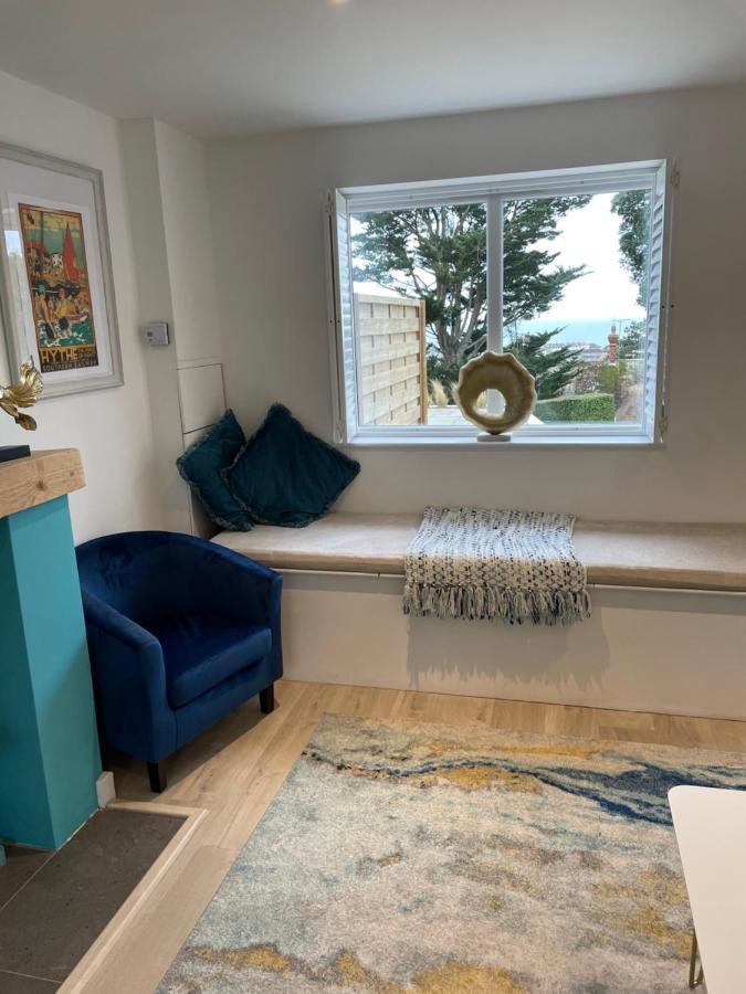 Villa The Bolt Hole Hythe Panoramic Coast And Sea Views Extérieur photo