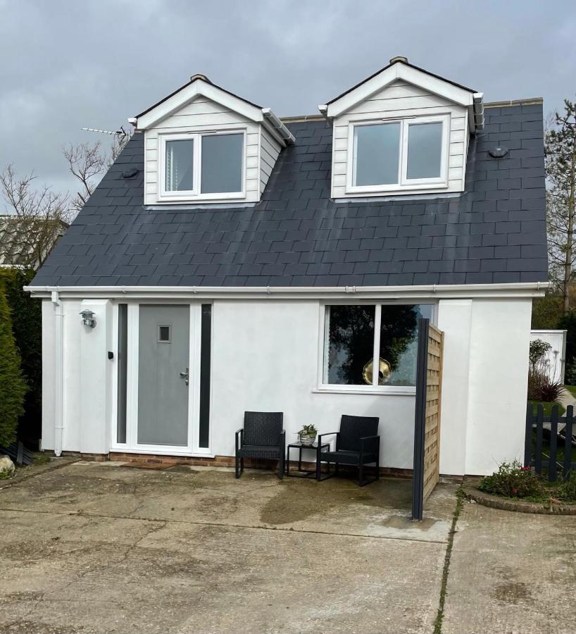 Villa The Bolt Hole Hythe Panoramic Coast And Sea Views Extérieur photo